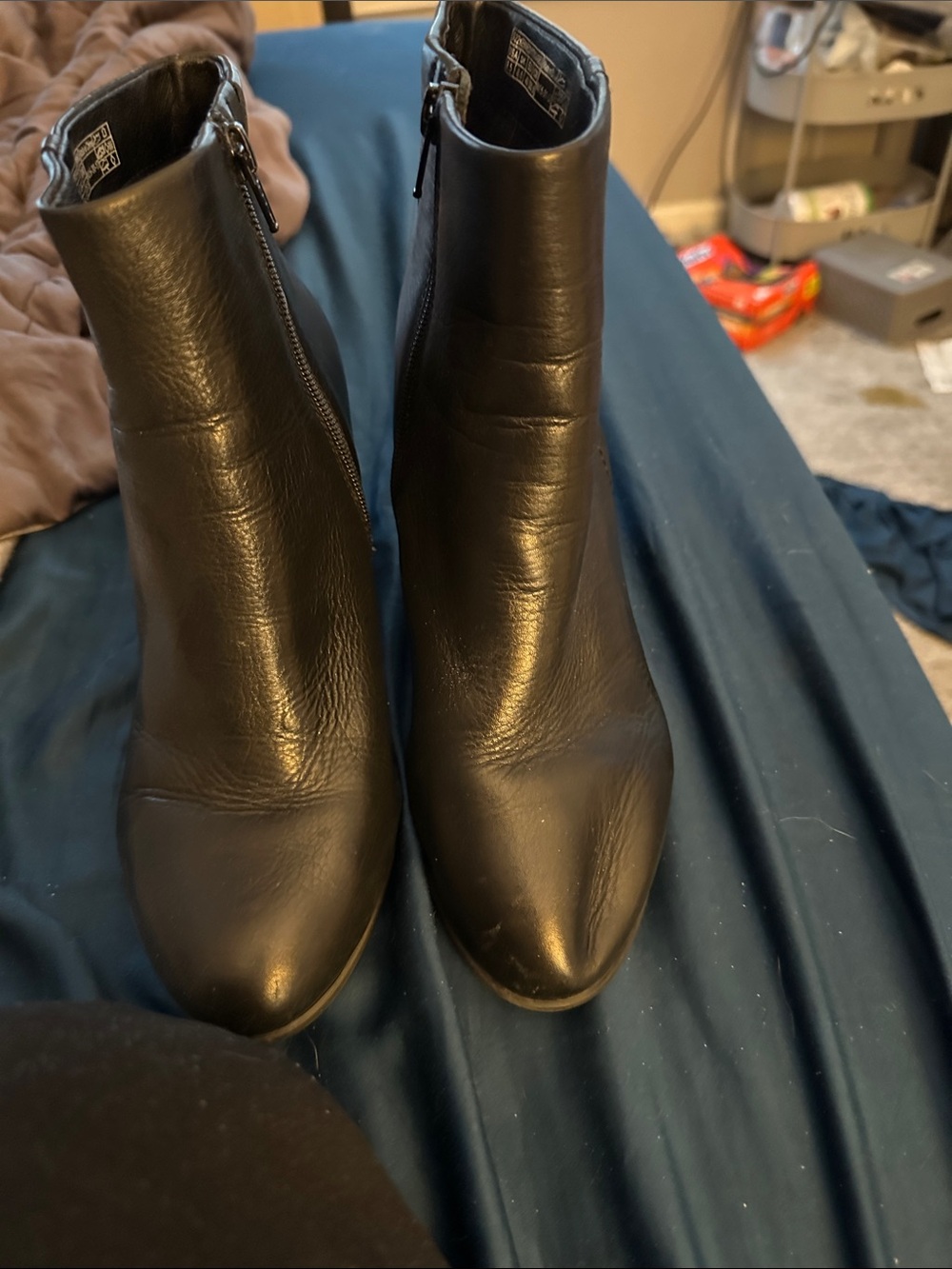 Vionic Black Leather Side-Zip Ankle Booties